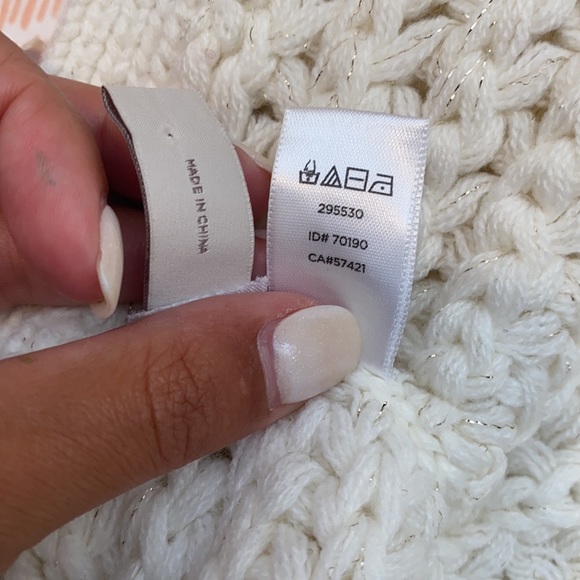 LOFT Ivory Infinity Scarf - Picture 4 of 4